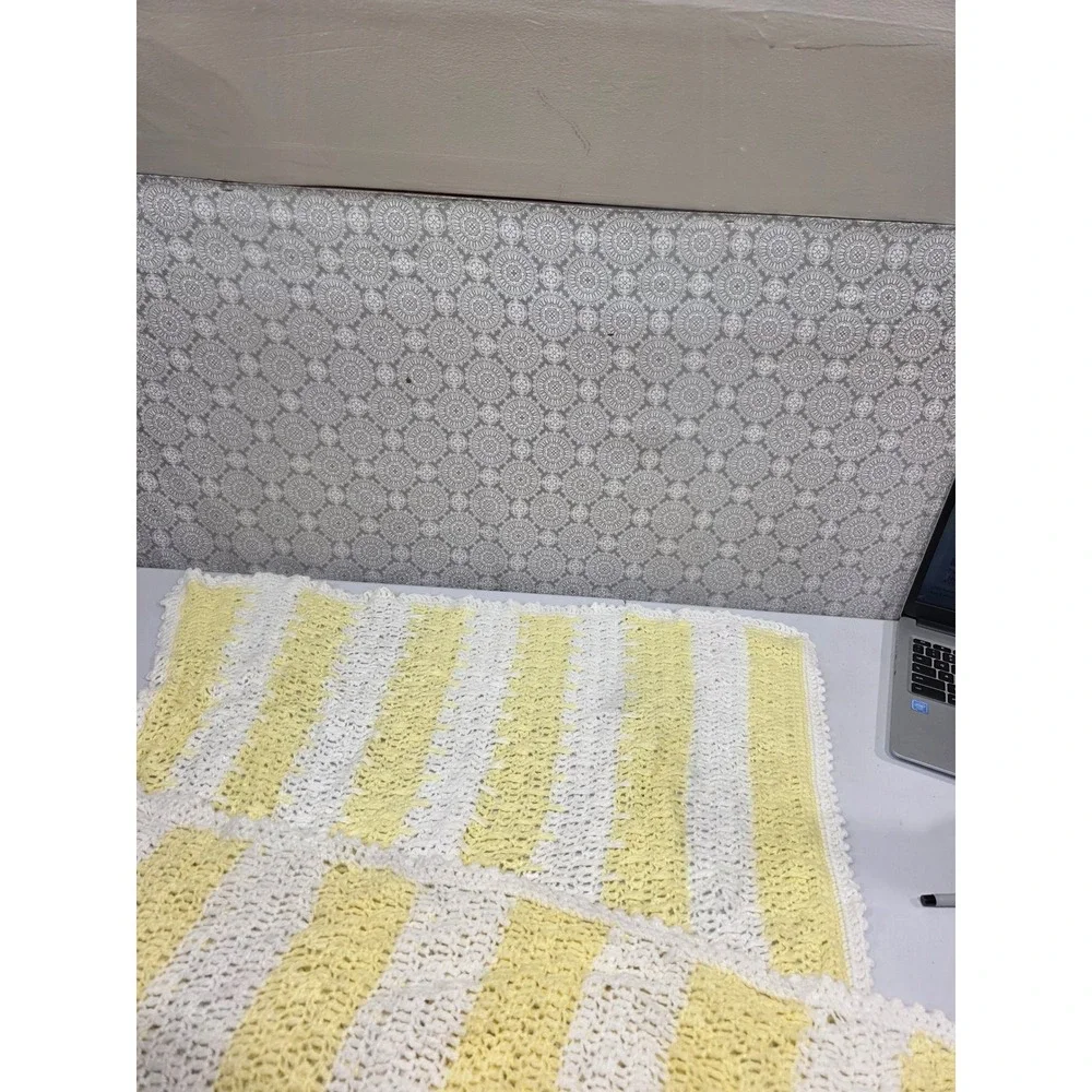 Handmade Yellow White Striped Crochet Blanket Throw Baby Toddler Bedding Nursery